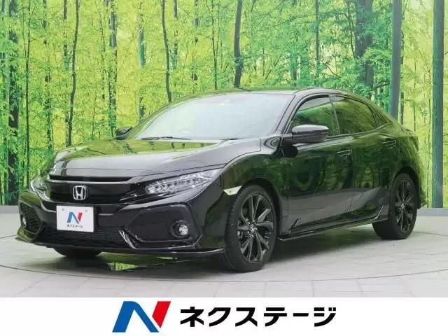 カローラのハイブリッドモデルを徹底解説!2WDと4WDの選び方や魅力は?