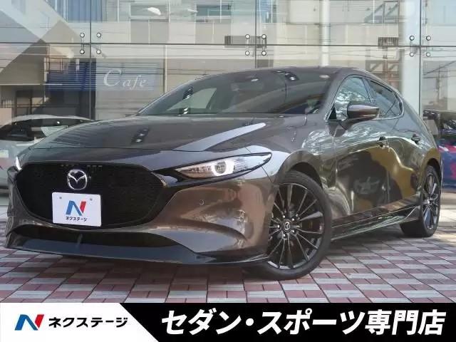 カローラのハイブリッドモデルを徹底解説!2WDと4WDの選び方や魅力は?