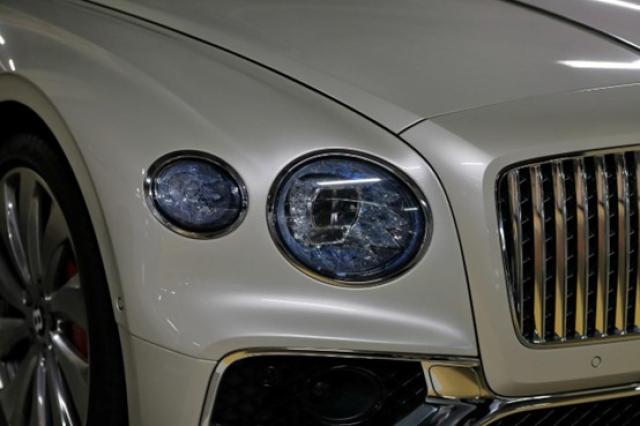 ベントレー ベンテイガの燃費を紹介!最高級のSUVの特徴もチェック