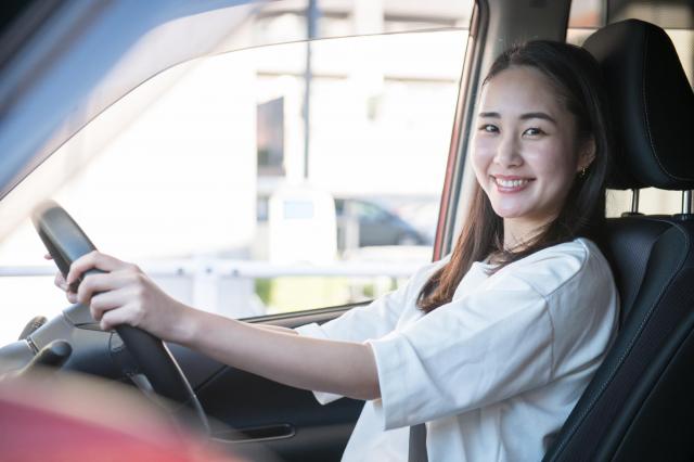 シボレーカマロにかかる維持費はどのくらい?比較したいおすすめ車種も紹介