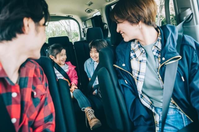 フリードは5人・6人・7人と乗車人数が選べる!フィットとの住み分けとは?