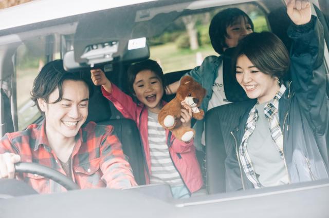 トヨタシエンタはキャンプに最適!車中泊もできるファンベースを紹介