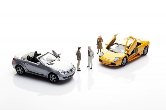 ランボルギーニは進化し続ける！新型ウラカン EVOはタウンユースに近づいた！