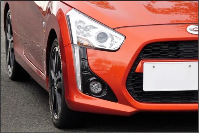 コペンはどのくらいで納車される？新車と中古車の違いをご紹介