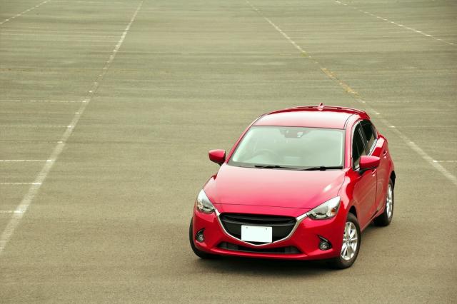 デミオにはクリーンディーゼル車がある！ガソリン車との違いやメリット