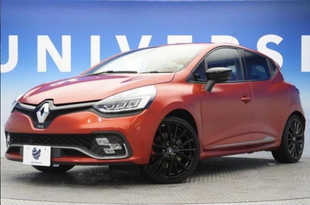 ポロ GTIとは?特徴や性能とライバル車を解説