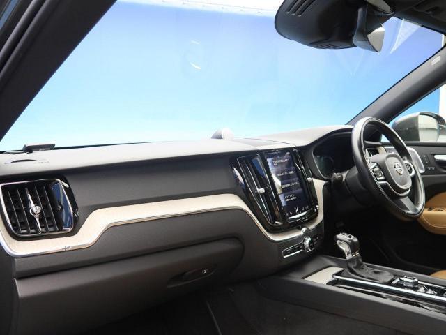 ボルボ XC60の特徴は優れた燃費性能!中古車価格を含めて徹底解説!