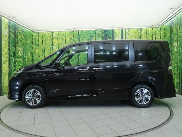 日産-セレナ ハイブリッド車検2年付コミコミ価格40.5万、走行距離ー10