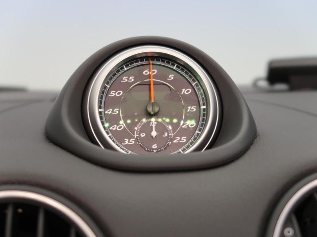 ベントレー フライングスパーはどんな車？ライバル車とあわせて紹介！