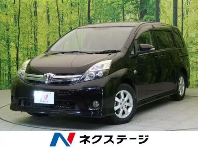 トヨタ ウィッシュは今が買い時!低いガレージでもミニバンに乗れる!