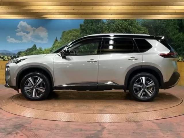 エクストレイルの燃費はどのくらい？ライバルSUVと燃費を徹底比較