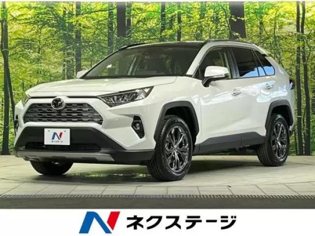 エクストレイルの燃費はどのくらい？ライバルSUVと燃費を徹底比較