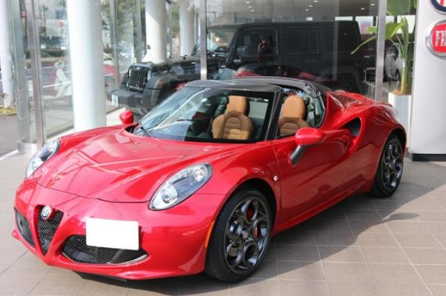 アルファロメオ 4Cシリーズが生産終了！購入ポイントやおすすめ車種を紹介