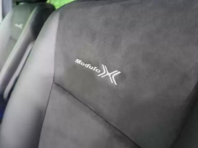 フリード・モデューロXの魅力とは?デザインから走りまで徹底解説