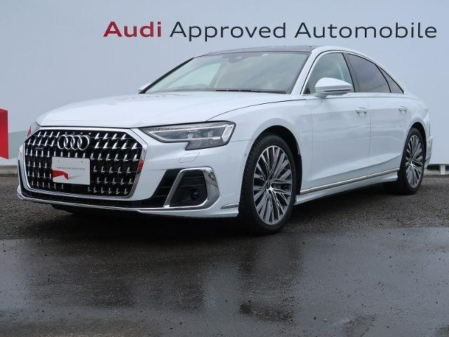 新型アウディS8の乗り心地とは？歴代との違いやライバル車もご紹介