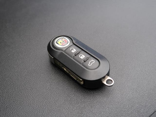 アバルト595コンペティツィオーネの特徴・スペックを解説