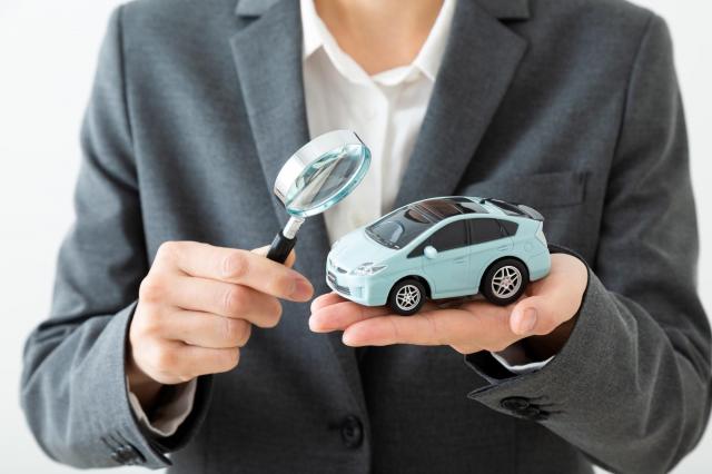 アストンマーティンDB11 AMRの特徴・スペックを解説