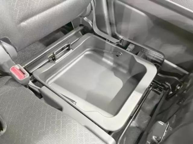 ワゴンRの内装とは?3タイプの違いや使いやすさを徹底解説