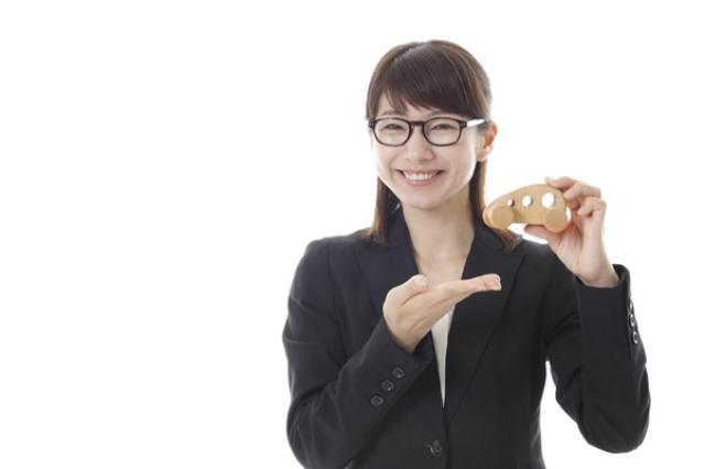 ヴィッツ ハイブリッドとは?特徴や燃費、中古車価格相場まで解説!