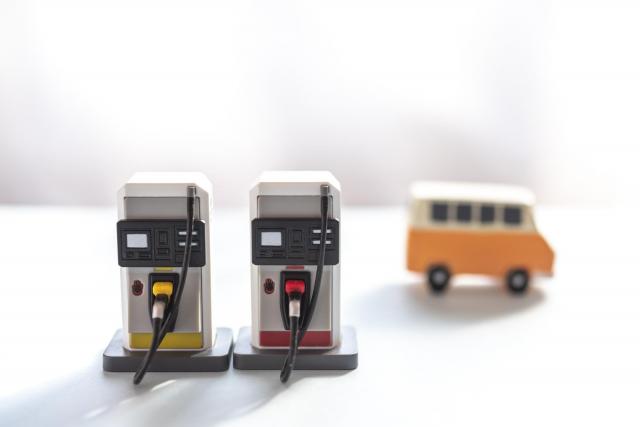 自動車のバンとワゴンは何がどう違う？バンの種類の見分け方も解説！