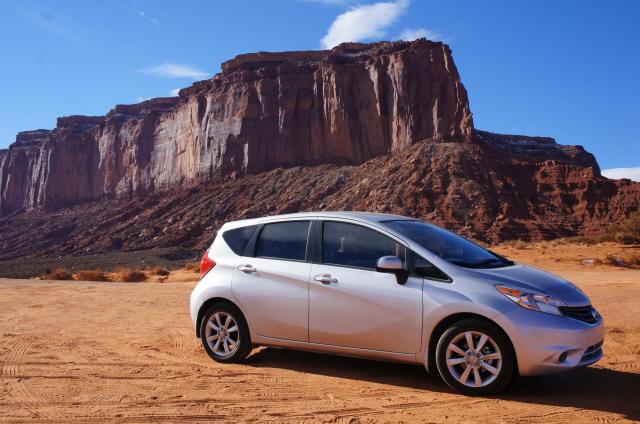 日産がリストラした車とは?発売終了の理由や後継車情報