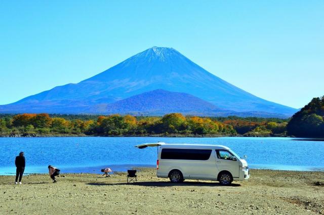 キャンピングカーの居住性は内装にあり 自作におすすめのベース車両とは 新車 中古車の ネクステージ