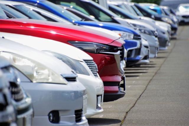 カーリース中の車の買取は可能？買取できる条件やメリット、注意点を解説