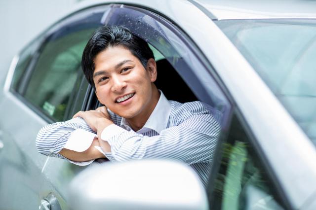 個人事業主が車を購入する際の勘定科目と経費処理の基礎知識