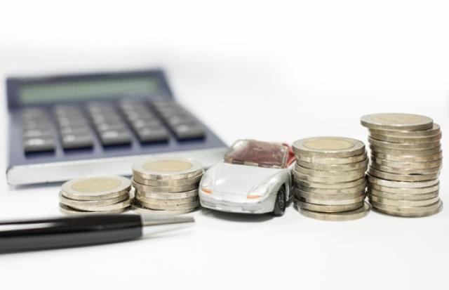 車購入ローンシミュレーションガイド！月々返済額や残価設定ローンとの比較も