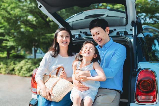 ネットで中古車を売る方法とは?買取業者の選び方と高値で売るポイント