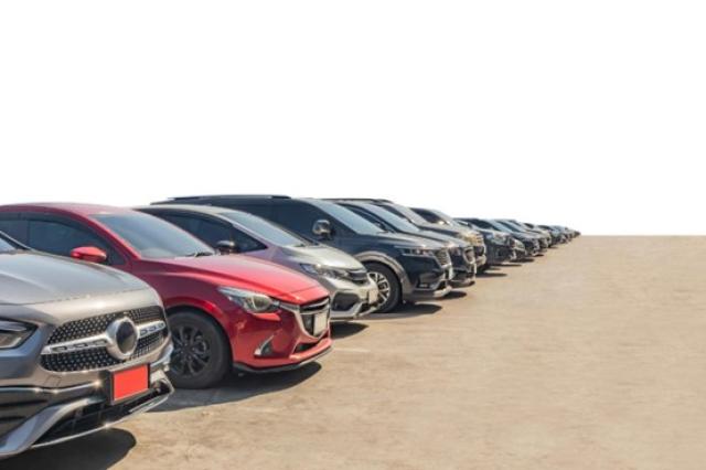 中古車の納車は1か月かかる？納車までの流れと遅れる場合の要因を解説