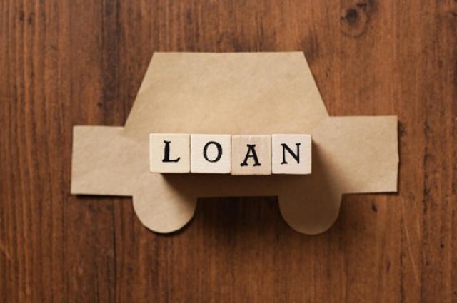 LOANのブロックと紙の車