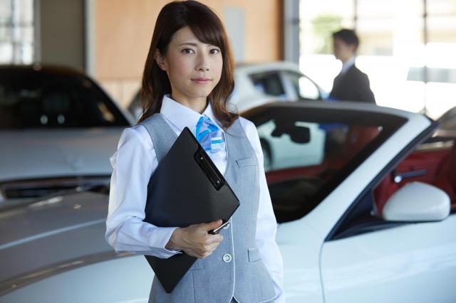 中古車の支払総額はどのくらい？かかる費用や安く抑える方法と新車との違い