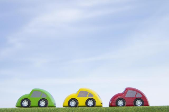 新古車はどこで買う?新古車と新車の違いや購入時の注意点をチェックしよう