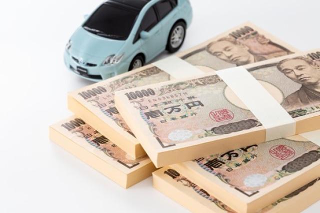 中古車購入一括かローンか？メリット・デメリットと最適な支払い方法の選び方