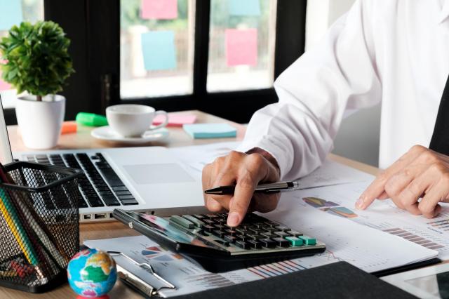 法人もローンで自動車購入ができる?経費面やリースとの違いを解説!