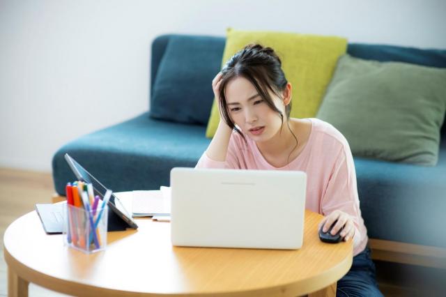 中古車の購入をネットから行う際の流れは？注意点やよくあるトラブルも解説