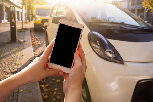 愛車の写真で査定が簡単にできる方法とは？メリットや注意点を徹底解説