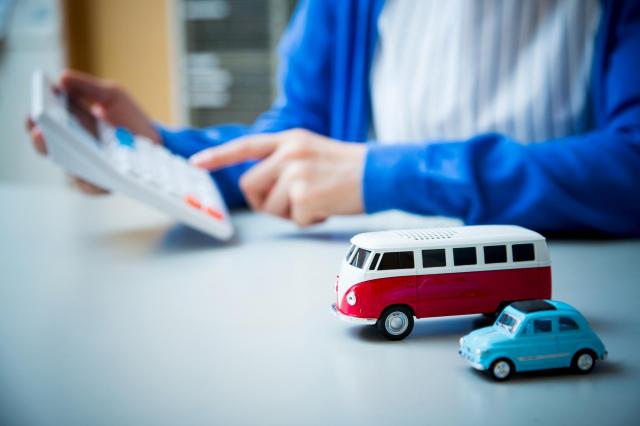 車の購入費用を計算してみよう!初期費用や維持費を節約してお得に乗ろう