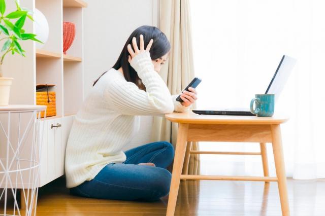 車を売りたい!中古車オークションと買取にかかる手数料はどちらが高い?