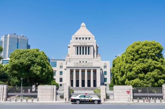 車購入の補助金活用術!国・地方の制度と活用のコツ、注意点も紹介