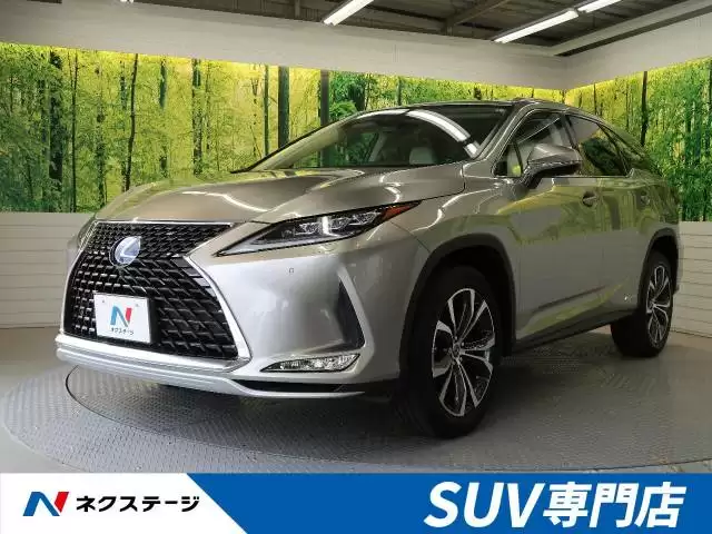 アウディQ7ってどんな車なの?ラインアップや中古車相場とライバル車3選