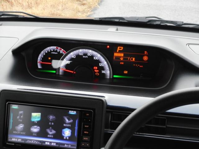 軽自動車のダッシュボード