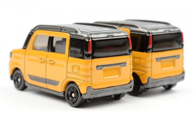 スペーシアカスタムに乗りたい!特徴や価格とライバル車との違いを見てみよう