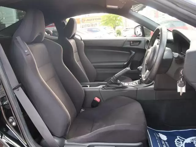 トヨタ 86の内装選びのポイント!グレードごとの違いや中古車相場も解説