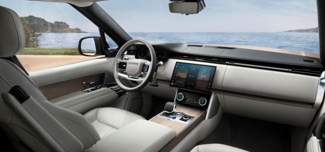 「ランドローバー大決算フェア」を開催！