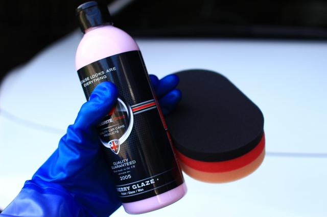 愛車の洗車をしよう!洗車の手順や依頼先ごとの違いをご紹介