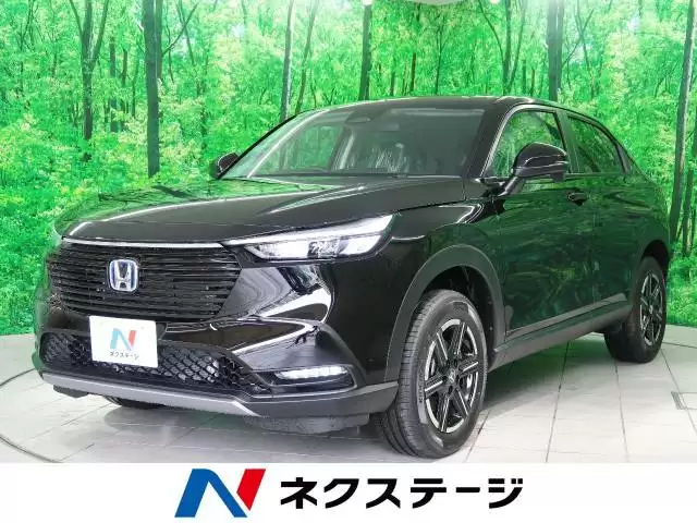 人気のSUVトヨタC-HRをヤリスクロスと比較！他のライバル車もチェック