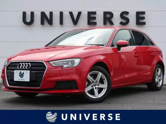 アウディA1には3ドアと5ドアのスポーツバックがある！特徴を見てみよう