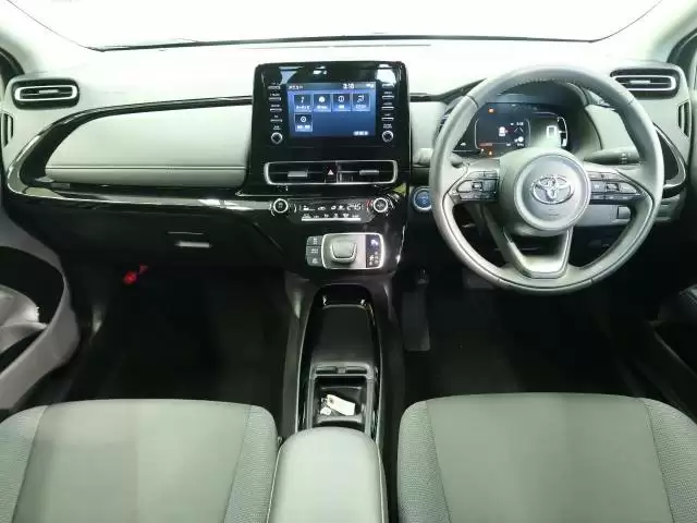 フルモデルチェンジした新型アクアは何が違う？性能や特徴をチェック